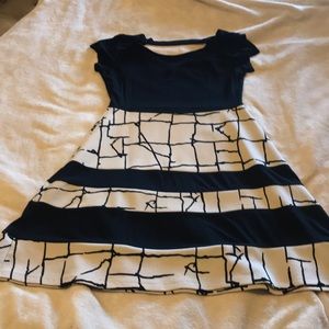 Skater Girl dress black and cream size M